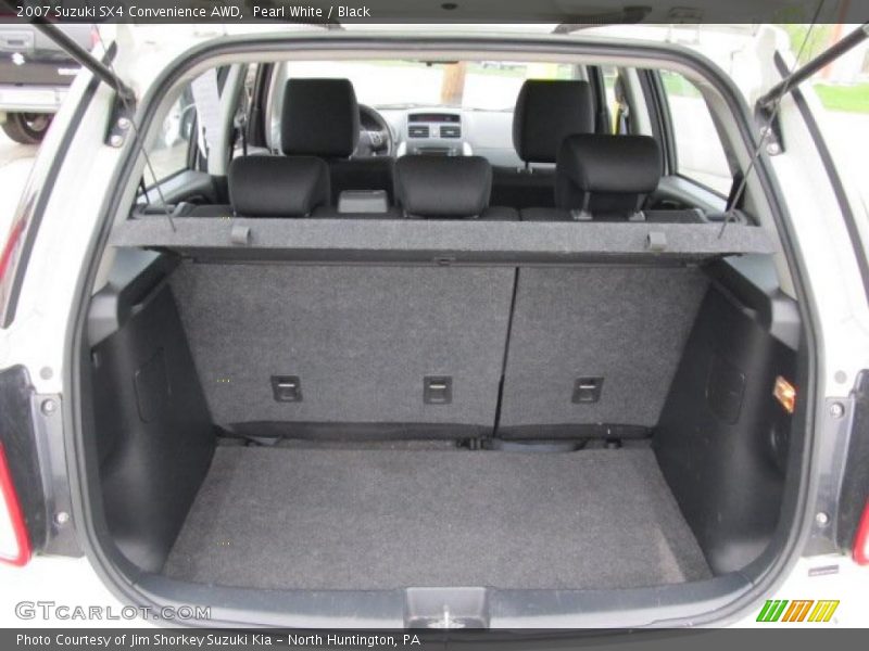 Pearl White / Black 2007 Suzuki SX4 Convenience AWD