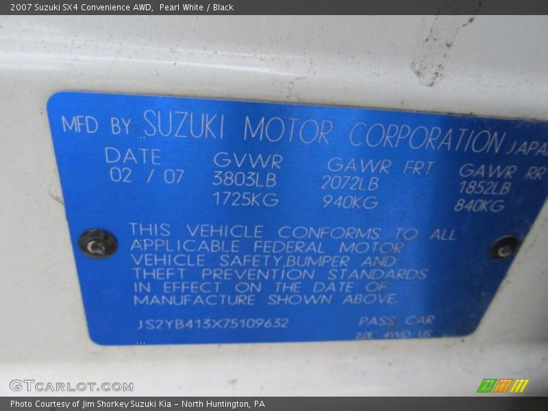 Pearl White / Black 2007 Suzuki SX4 Convenience AWD