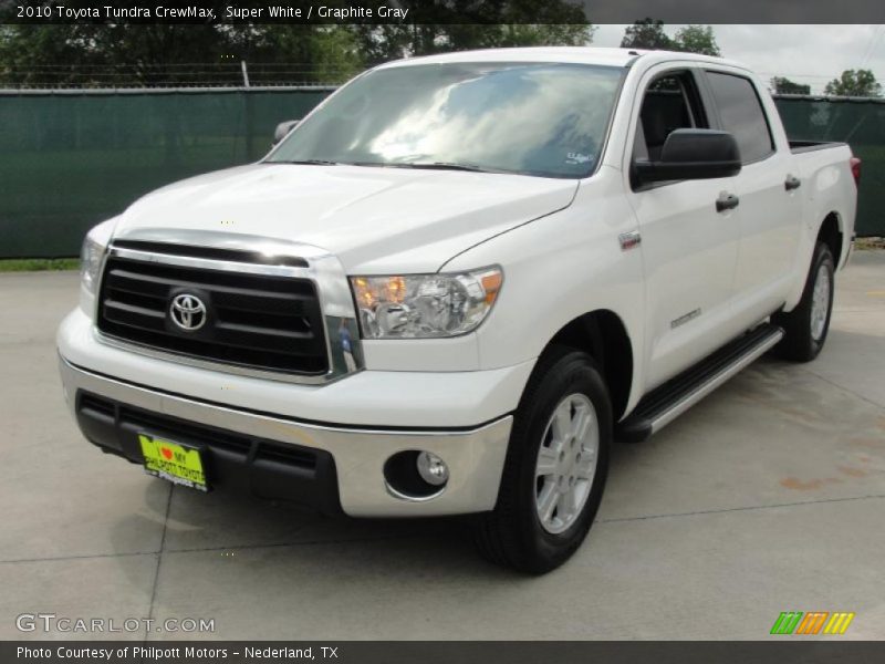 Super White / Graphite Gray 2010 Toyota Tundra CrewMax