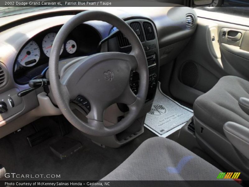 Taupe Interior - 2002 Grand Caravan eL 