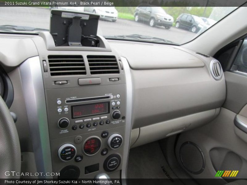 Black Pearl / Beige 2011 Suzuki Grand Vitara Premium 4x4