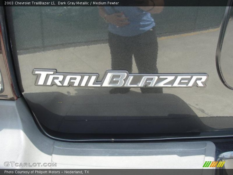 Dark Gray Metallic / Medium Pewter 2003 Chevrolet TrailBlazer LS