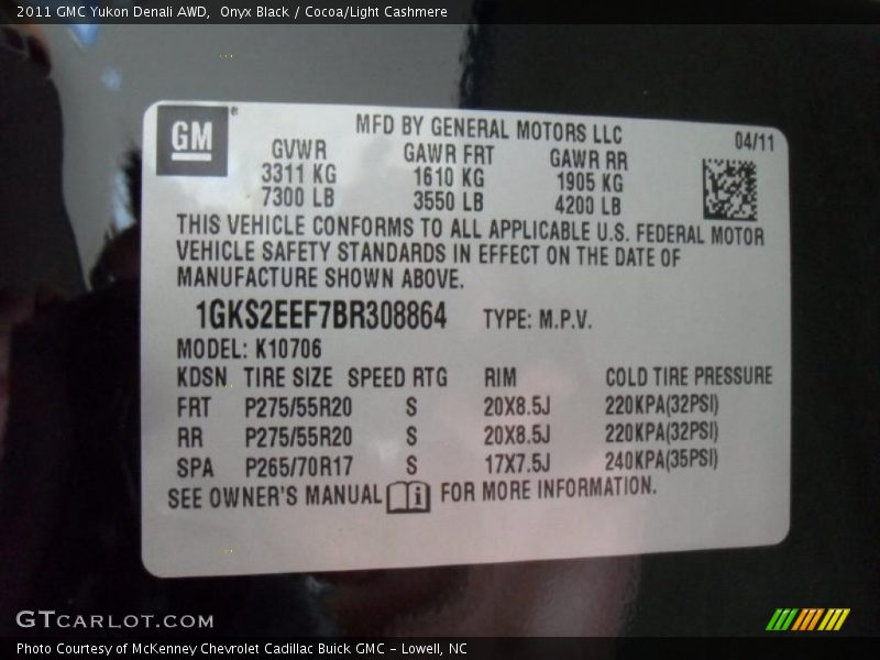 Onyx Black / Cocoa/Light Cashmere 2011 GMC Yukon Denali AWD