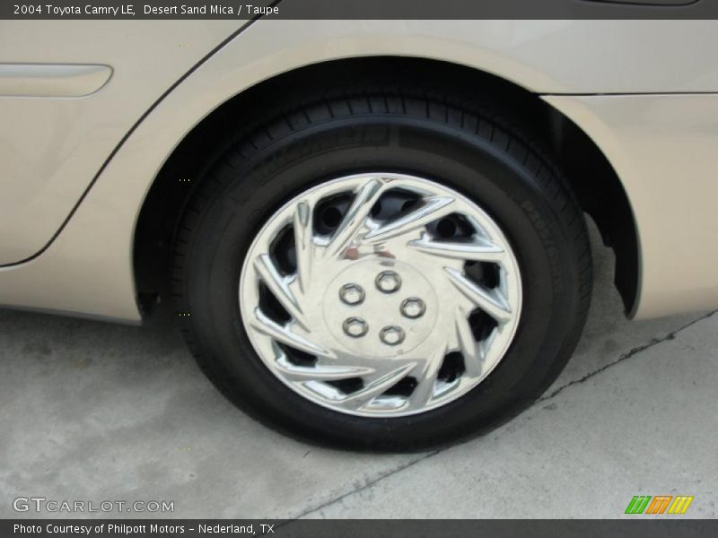 Desert Sand Mica / Taupe 2004 Toyota Camry LE
