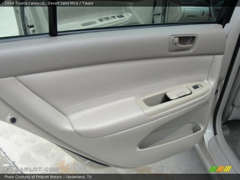 Desert Sand Mica / Taupe 2004 Toyota Camry LE