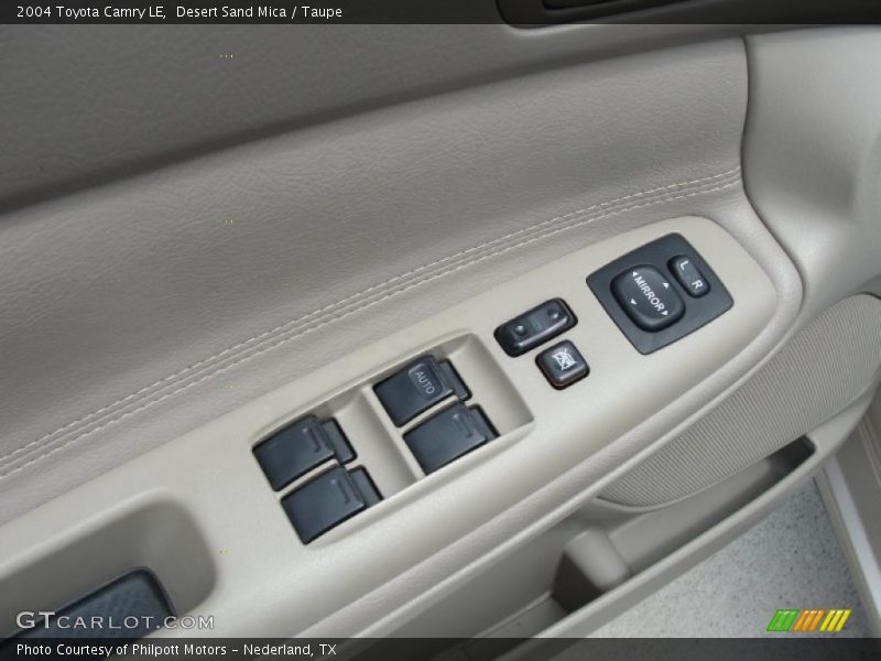 Desert Sand Mica / Taupe 2004 Toyota Camry LE