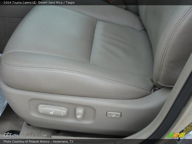 Desert Sand Mica / Taupe 2004 Toyota Camry LE