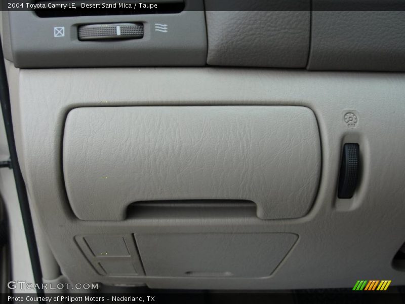 Desert Sand Mica / Taupe 2004 Toyota Camry LE