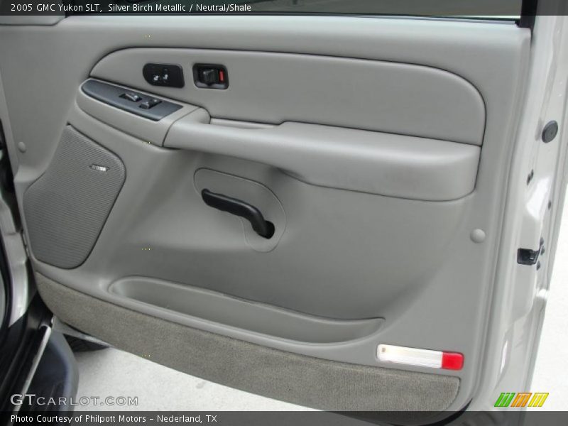 Silver Birch Metallic / Neutral/Shale 2005 GMC Yukon SLT