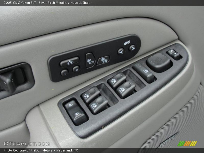 Silver Birch Metallic / Neutral/Shale 2005 GMC Yukon SLT