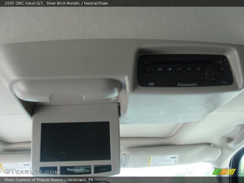 Silver Birch Metallic / Neutral/Shale 2005 GMC Yukon SLT
