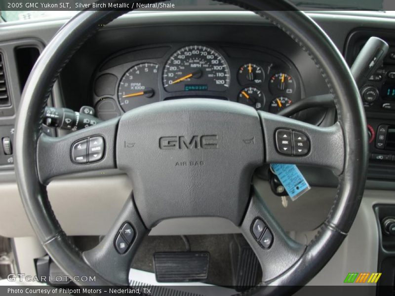 Silver Birch Metallic / Neutral/Shale 2005 GMC Yukon SLT