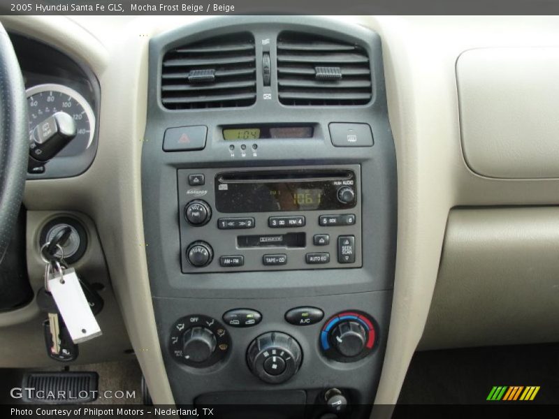 Mocha Frost Beige / Beige 2005 Hyundai Santa Fe GLS