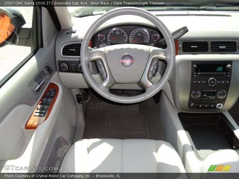 Onyx Black / Dark Titanium/Light Titanium 2007 GMC Sierra 1500 Z71 Extended Cab 4x4