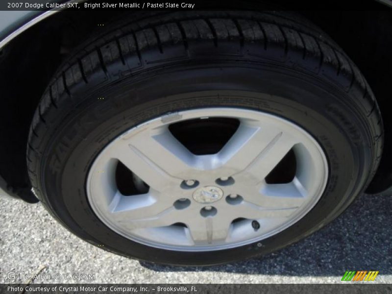 Bright Silver Metallic / Pastel Slate Gray 2007 Dodge Caliber SXT