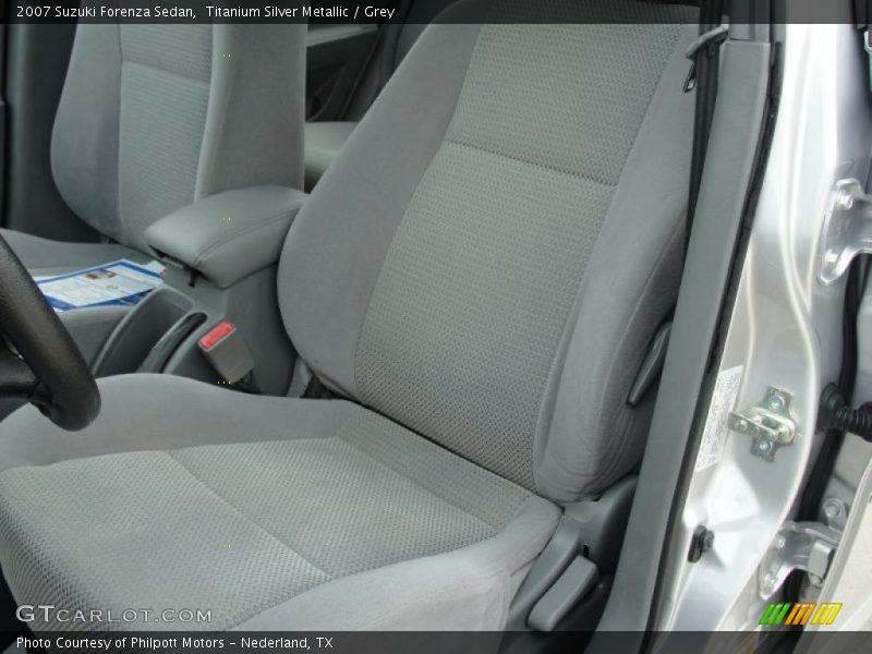 Titanium Silver Metallic / Grey 2007 Suzuki Forenza Sedan