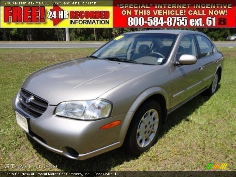 Sunlit Sand Metallic / Frost 2000 Nissan Maxima GLE