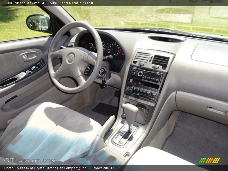 Sunlit Sand Metallic / Frost 2000 Nissan Maxima GLE