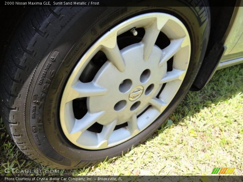 Sunlit Sand Metallic / Frost 2000 Nissan Maxima GLE