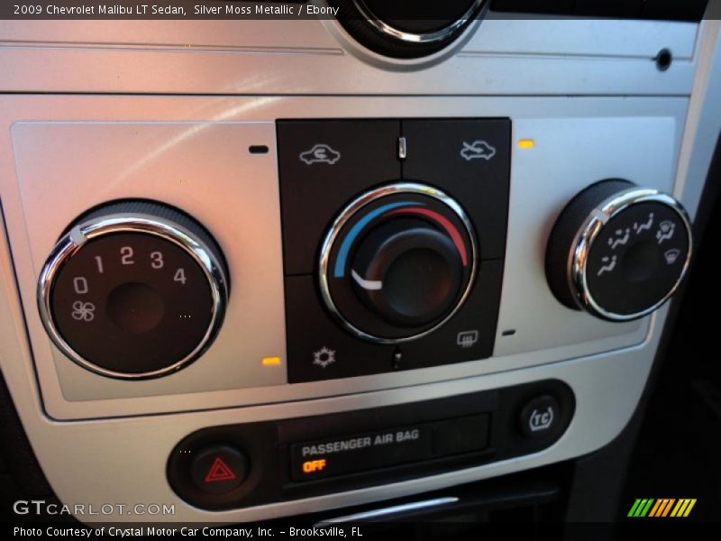 Silver Moss Metallic / Ebony 2009 Chevrolet Malibu LT Sedan