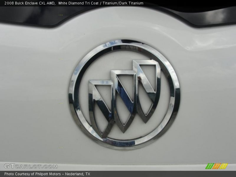 White Diamond Tri Coat / Titanium/Dark Titanium 2008 Buick Enclave CXL AWD