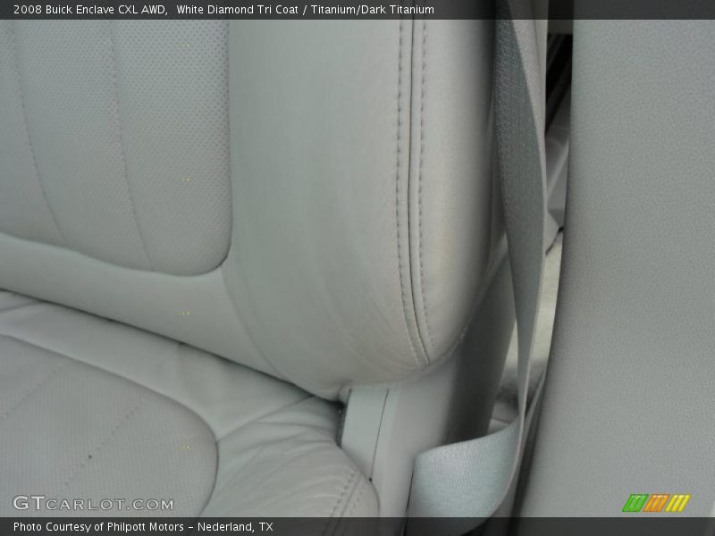 White Diamond Tri Coat / Titanium/Dark Titanium 2008 Buick Enclave CXL AWD