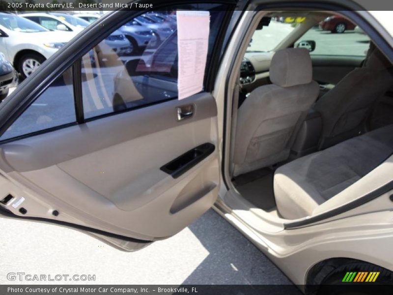 Desert Sand Mica / Taupe 2005 Toyota Camry LE