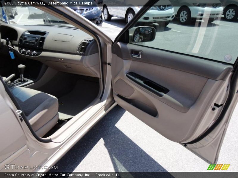 Desert Sand Mica / Taupe 2005 Toyota Camry LE