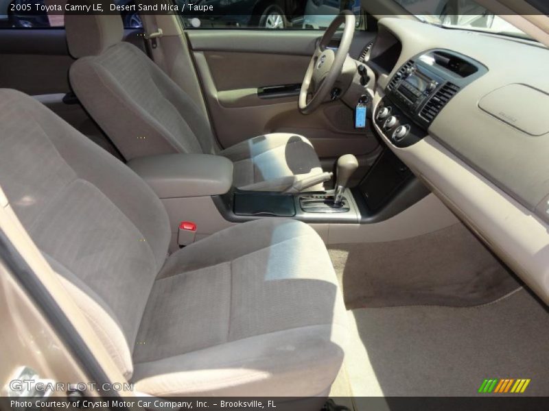Desert Sand Mica / Taupe 2005 Toyota Camry LE