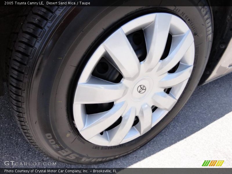 Desert Sand Mica / Taupe 2005 Toyota Camry LE