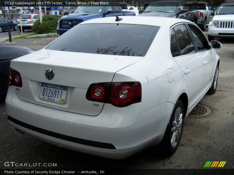 Candy White / Titan Black 2010 Volkswagen Jetta TDI Sedan