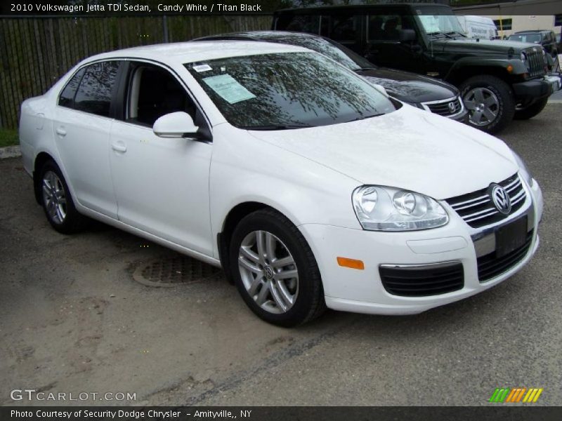 Candy White / Titan Black 2010 Volkswagen Jetta TDI Sedan