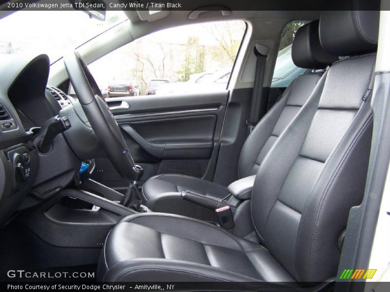 Candy White / Titan Black 2010 Volkswagen Jetta TDI Sedan