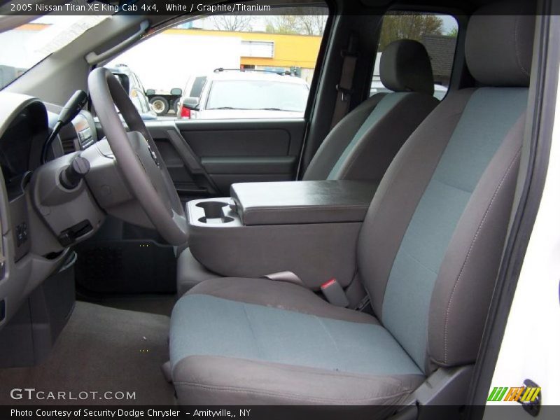 White / Graphite/Titanium 2005 Nissan Titan XE King Cab 4x4