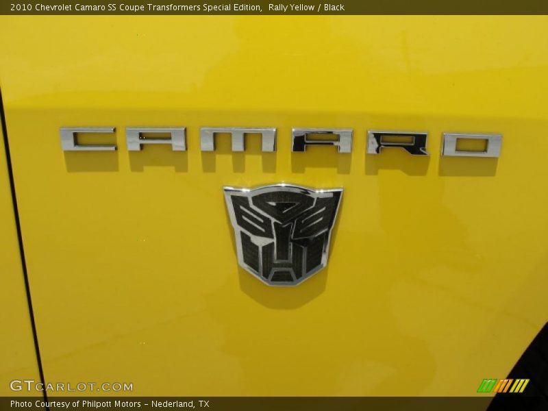  2010 Camaro SS Coupe Transformers Special Edition Logo