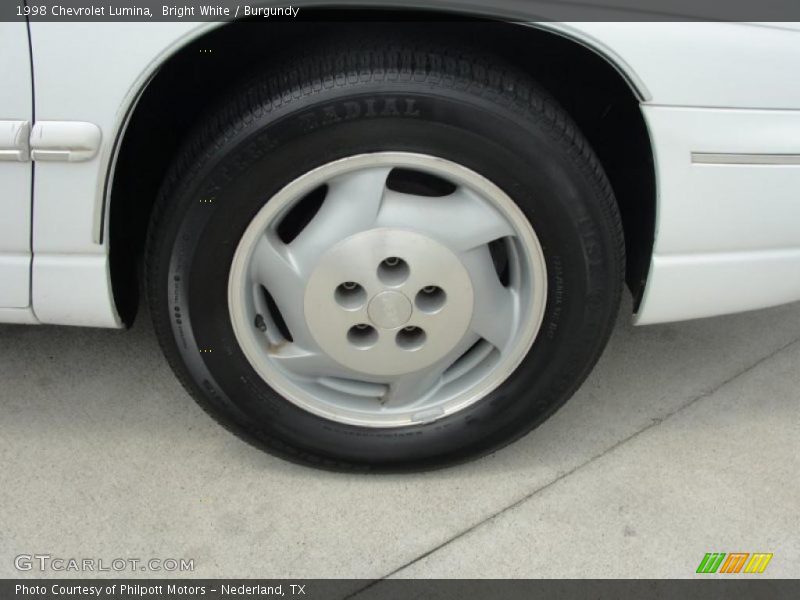 Bright White / Burgundy 1998 Chevrolet Lumina