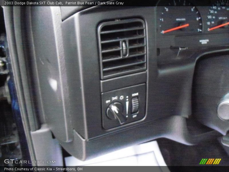 Patriot Blue Pearl / Dark Slate Gray 2003 Dodge Dakota SXT Club Cab