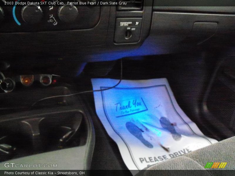 Patriot Blue Pearl / Dark Slate Gray 2003 Dodge Dakota SXT Club Cab