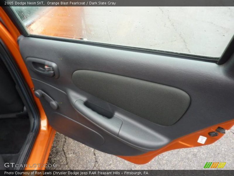 Orange Blast Pearlcoat / Dark Slate Gray 2005 Dodge Neon SXT