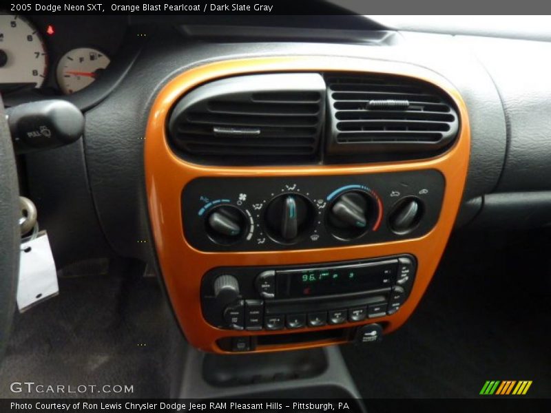 Orange Blast Pearlcoat / Dark Slate Gray 2005 Dodge Neon SXT