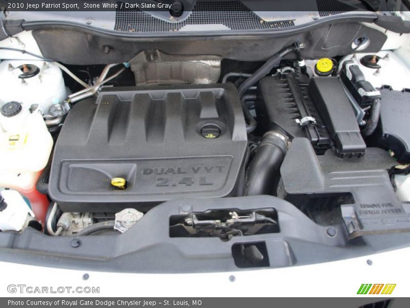 Stone White / Dark Slate Gray 2010 Jeep Patriot Sport