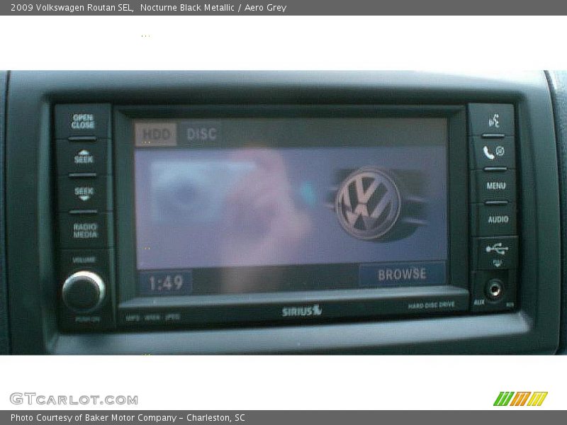 Nocturne Black Metallic / Aero Grey 2009 Volkswagen Routan SEL