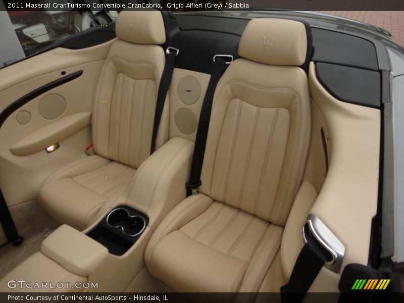 2011 GranTurismo Convertible GranCabrio Sabbia Interior