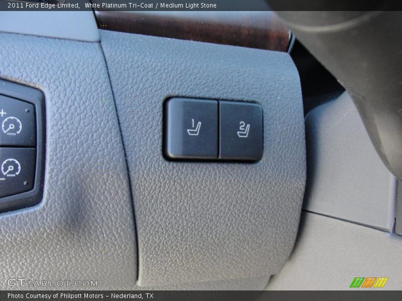 White Platinum Tri-Coat / Medium Light Stone 2011 Ford Edge Limited