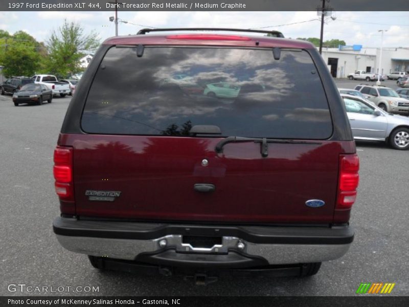 Dark Toreador Red Metallic / Medium Graphite 1997 Ford Expedition XLT 4x4