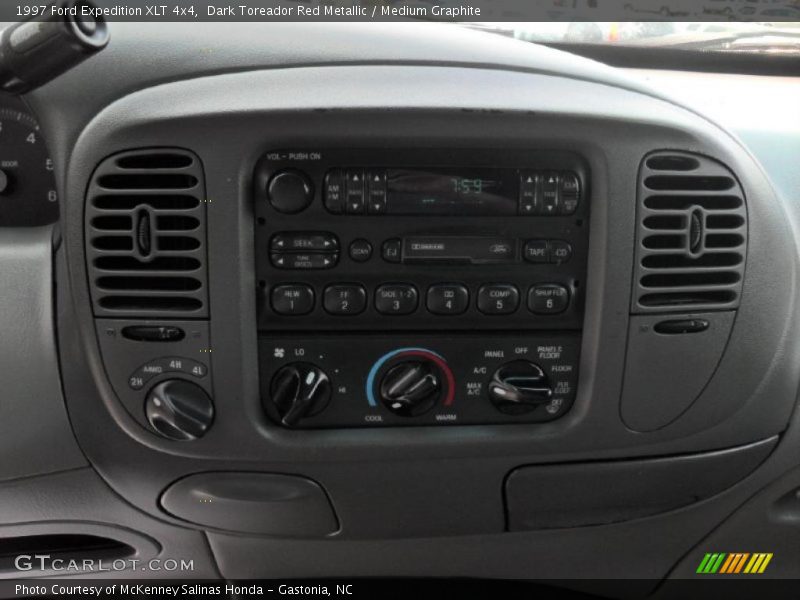 Dark Toreador Red Metallic / Medium Graphite 1997 Ford Expedition XLT 4x4