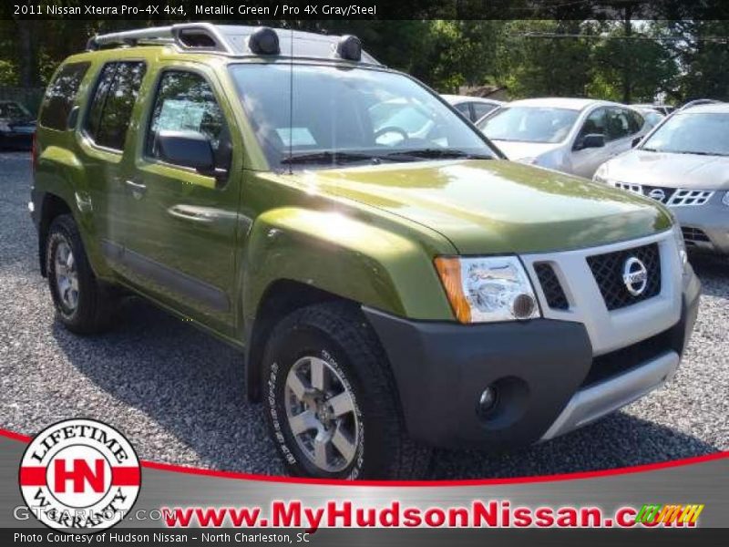 Metallic Green / Pro 4X Gray/Steel 2011 Nissan Xterra Pro-4X 4x4