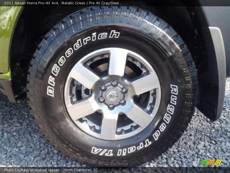  2011 Xterra Pro-4X 4x4 Wheel