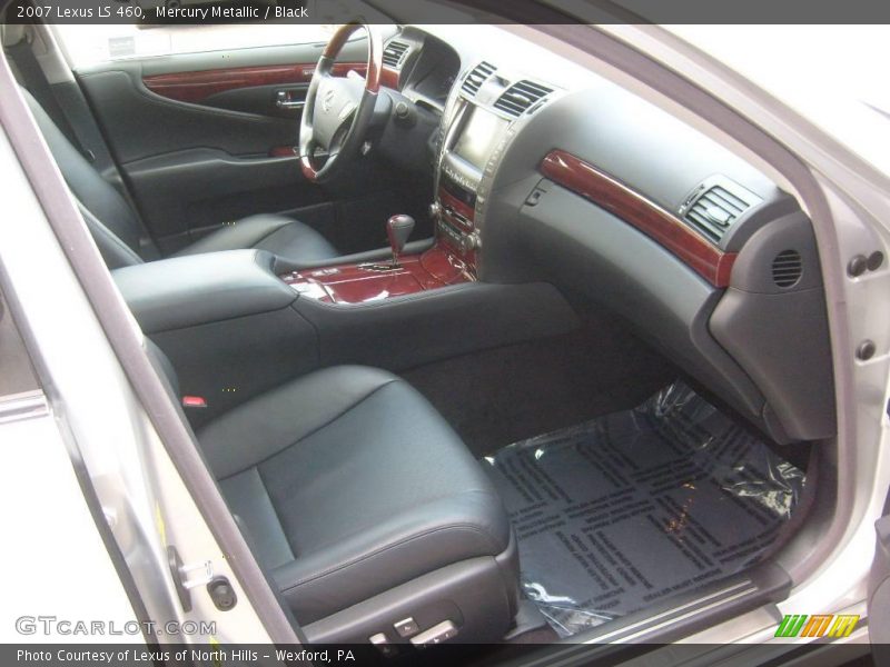 Mercury Metallic / Black 2007 Lexus LS 460