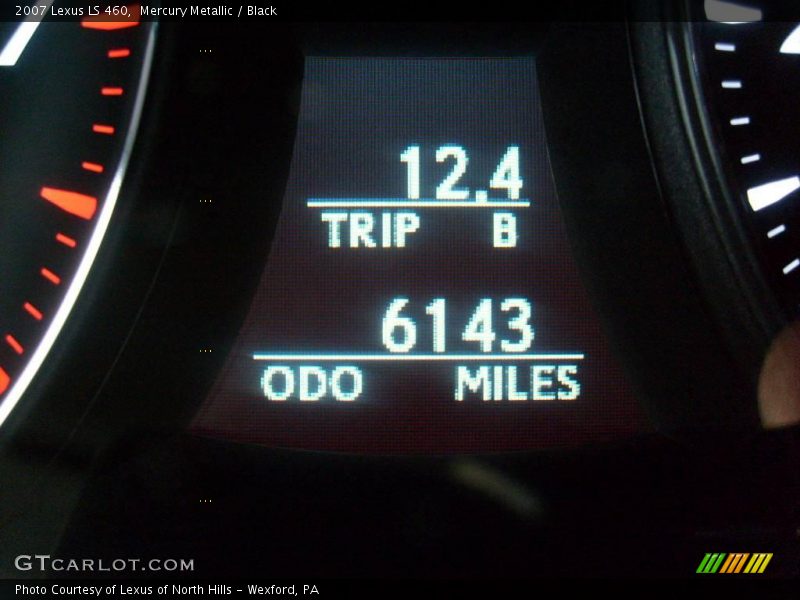 Mercury Metallic / Black 2007 Lexus LS 460